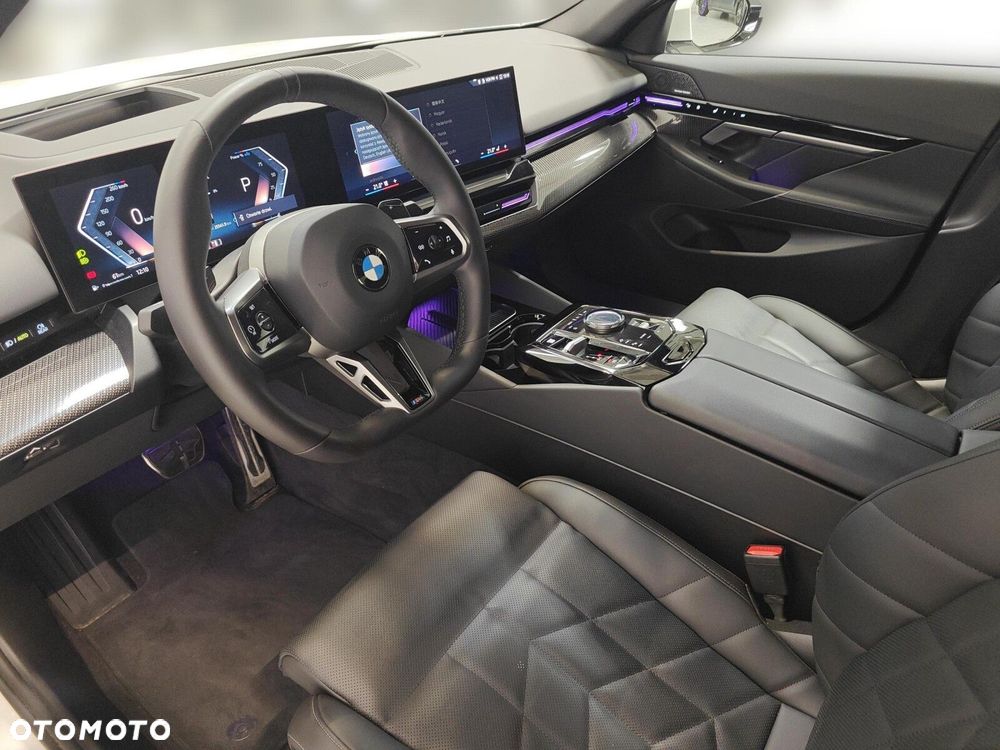 BMW Seria 5 - 10