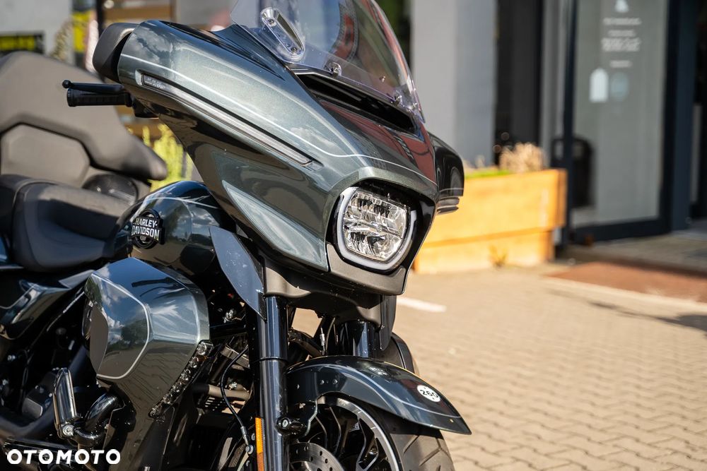 Harley-Davidson Touring Street Glide - 7