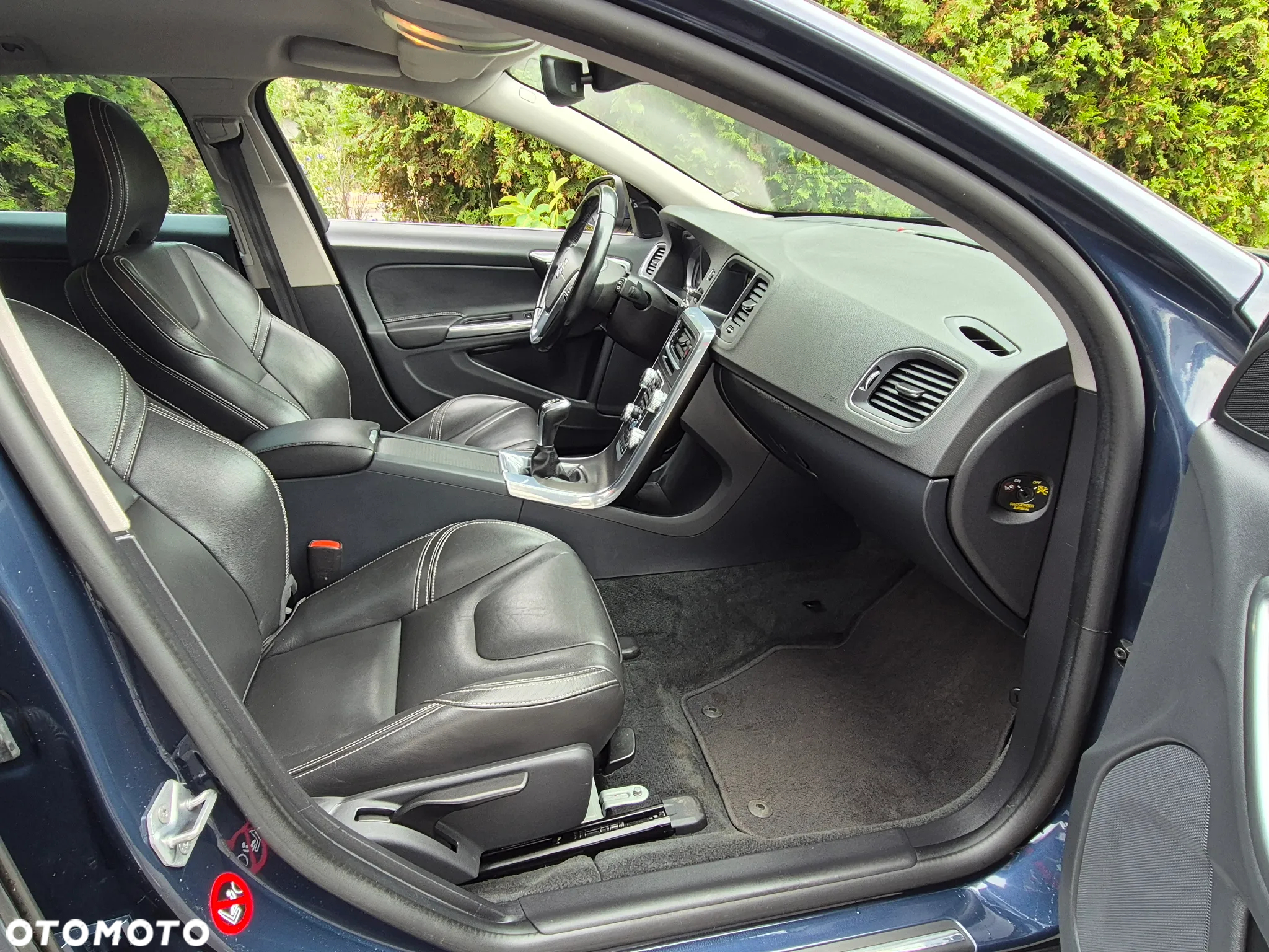 Volvo V60 D4 Drive-E Dynamic Edition (Momentum) - 31