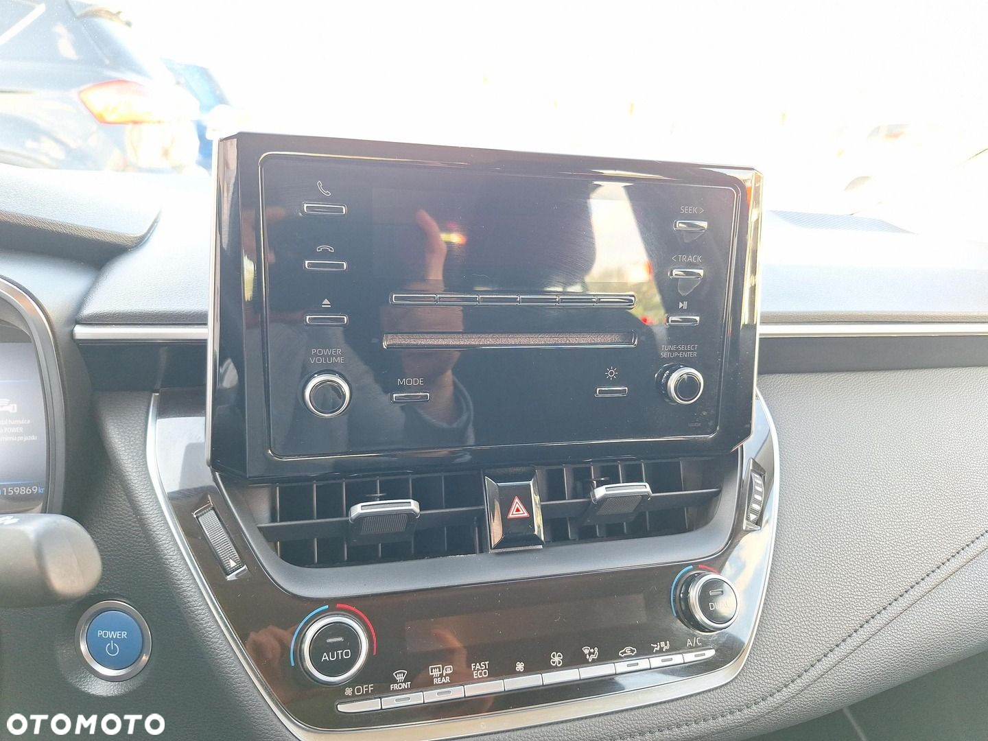 Toyota Corolla - 16