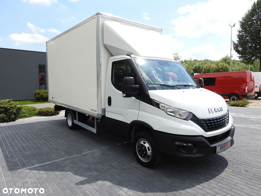Iveco DAILY 35C14 KONTENER 8 PALET TEMPOMAT KLIMATYZACJA  BLIŹNIACZE KOŁA  140KM - 5