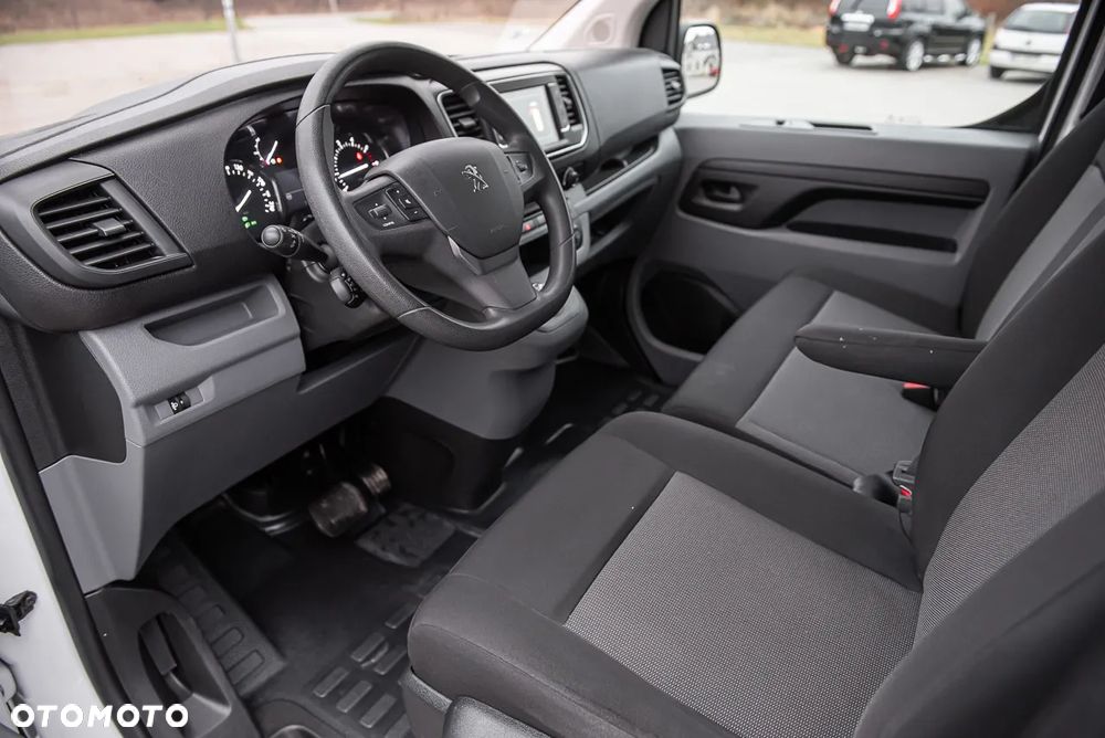 Peugeot EXPERT L2H1 - 11