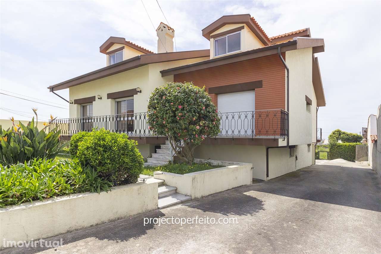 Moradia Isolada T6 Venda em Silvalde,Espinho - Grande imagem: 3/20