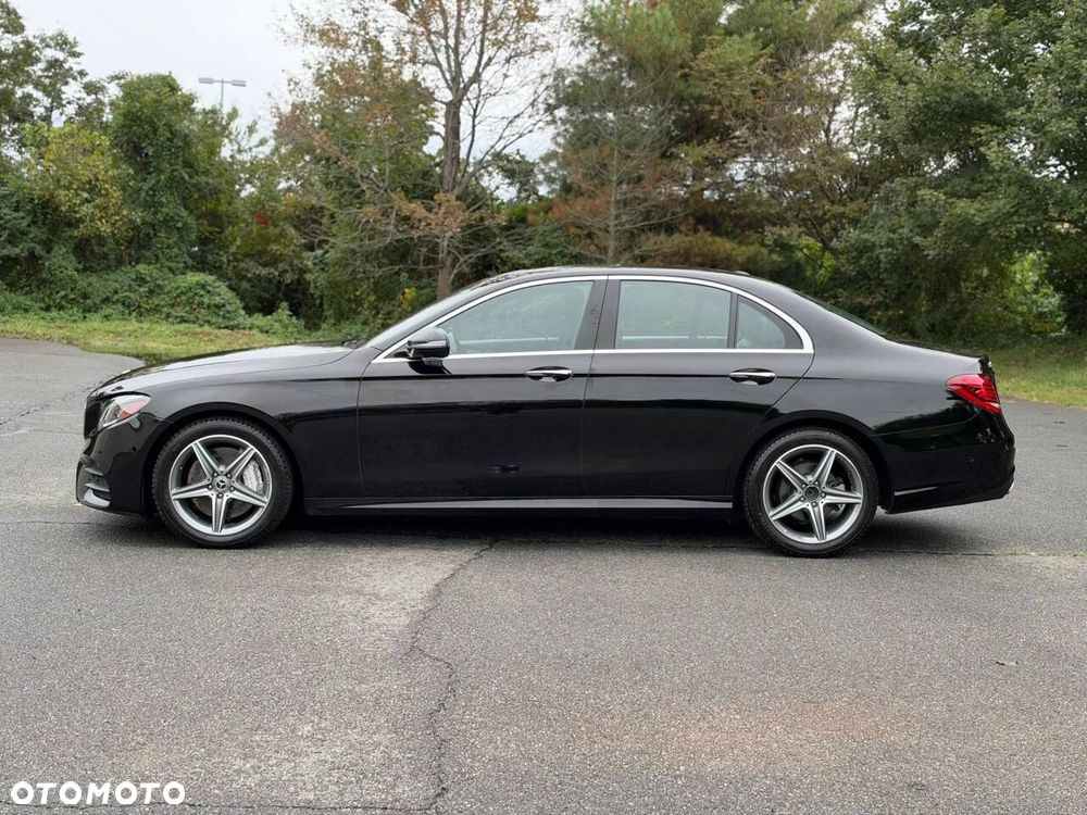 Mercedes-Benz Klasa E 300 9G-TRONIC - 8