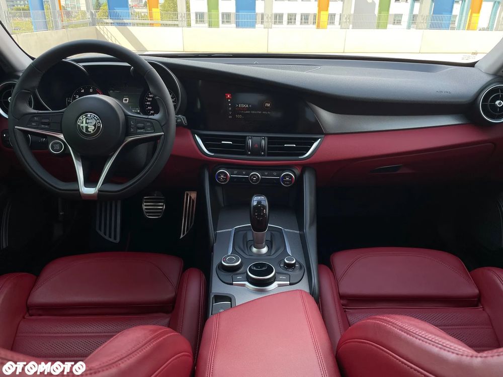 Alfa Romeo Giulia 2.0 Turbo Veloce Q4 - 27