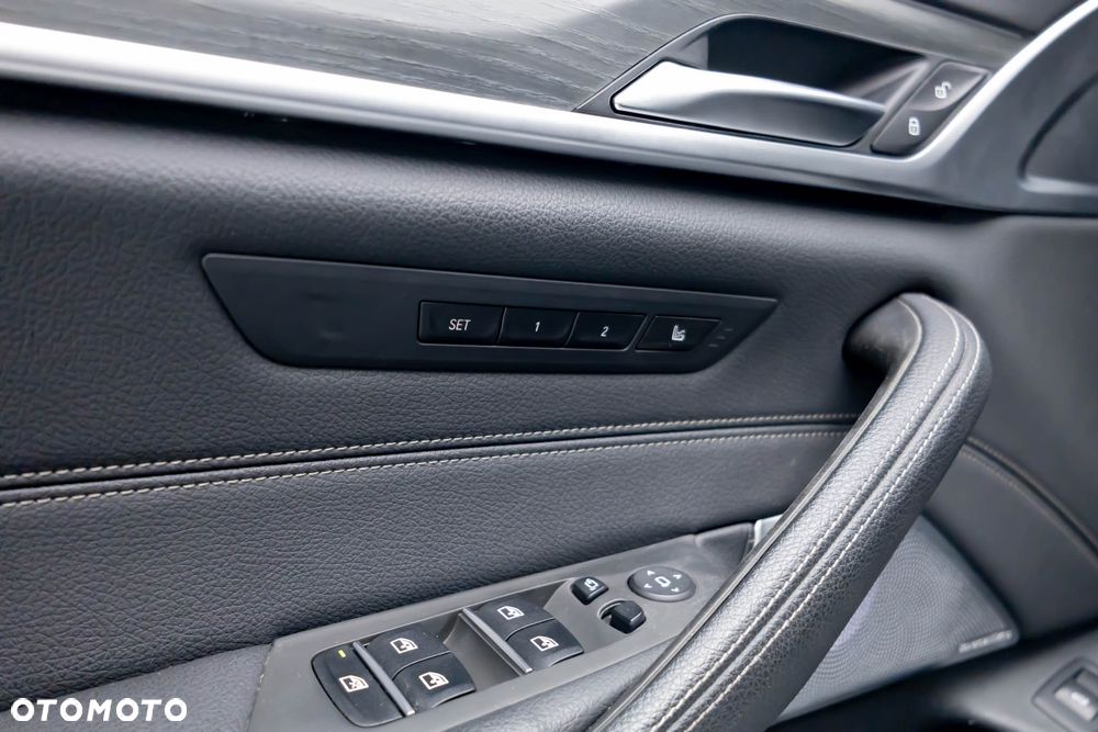 BMW Seria 5 540d xDrive M Sport Edition - 17