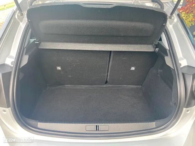 Opel Corsa 1.2 T GS - 32
