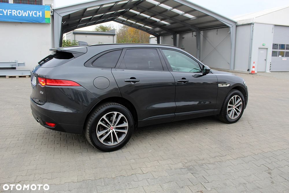 Jaguar F-Pace 2.0 i4D AWD R-Sport - 7