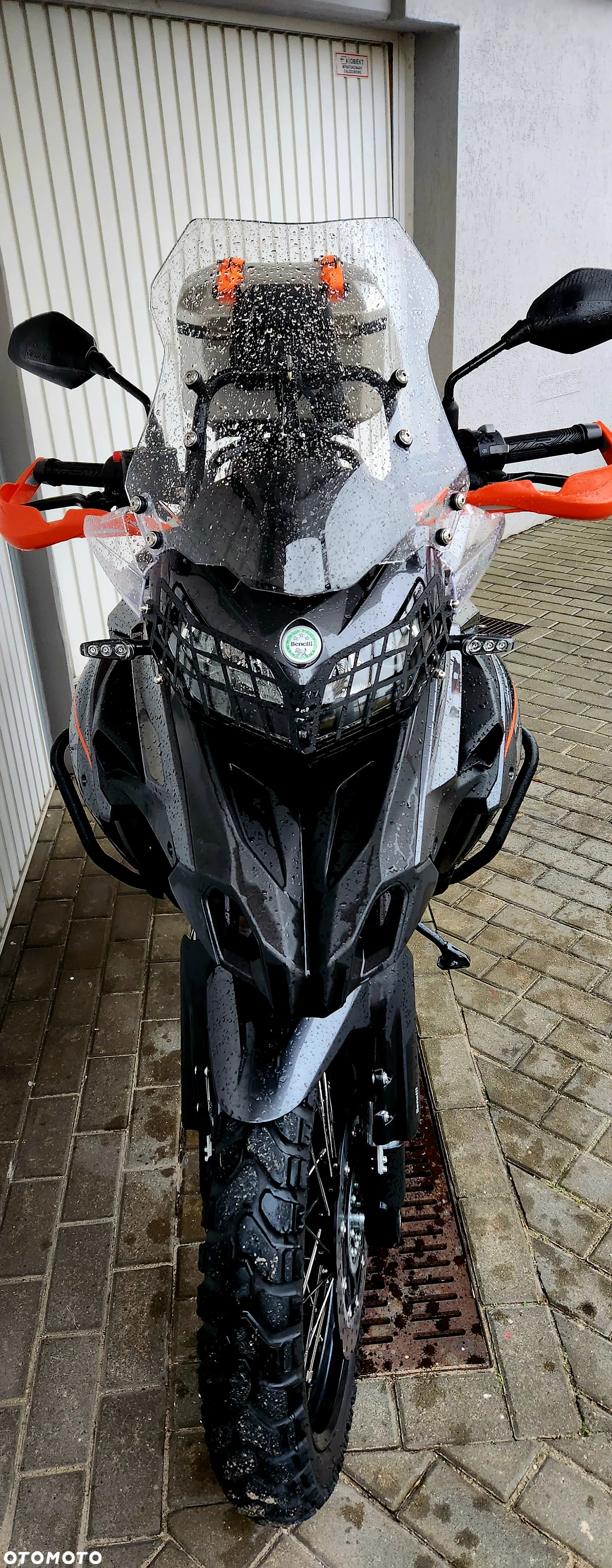 Benelli TRK 502X - 8