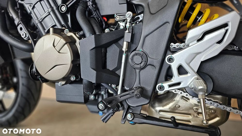 QJMOTOR SRK 800 - 20
