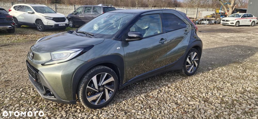 Toyota Aygo X 1.0 VVT-i Executive CVT - 3