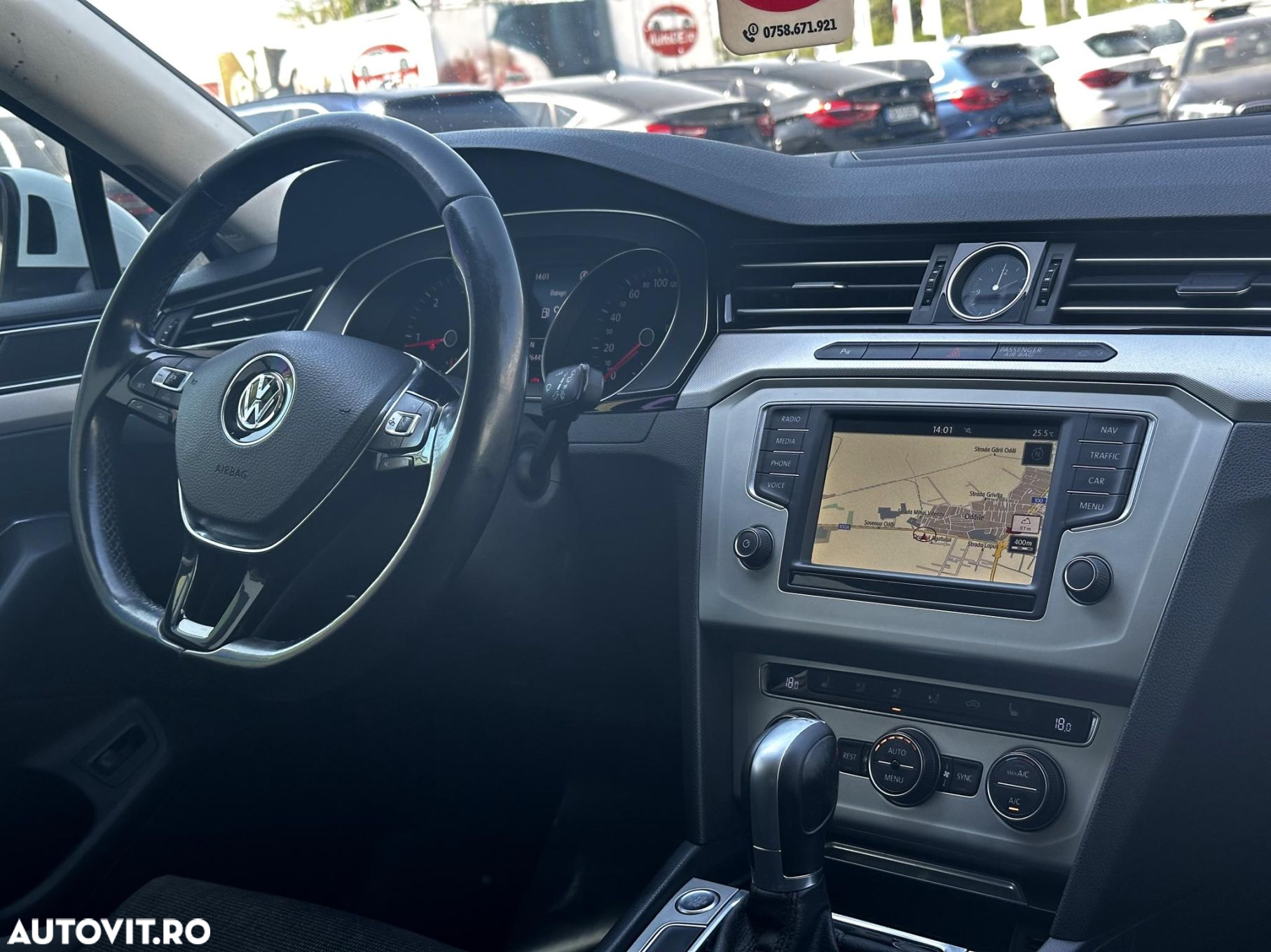 Volkswagen Passat - 7