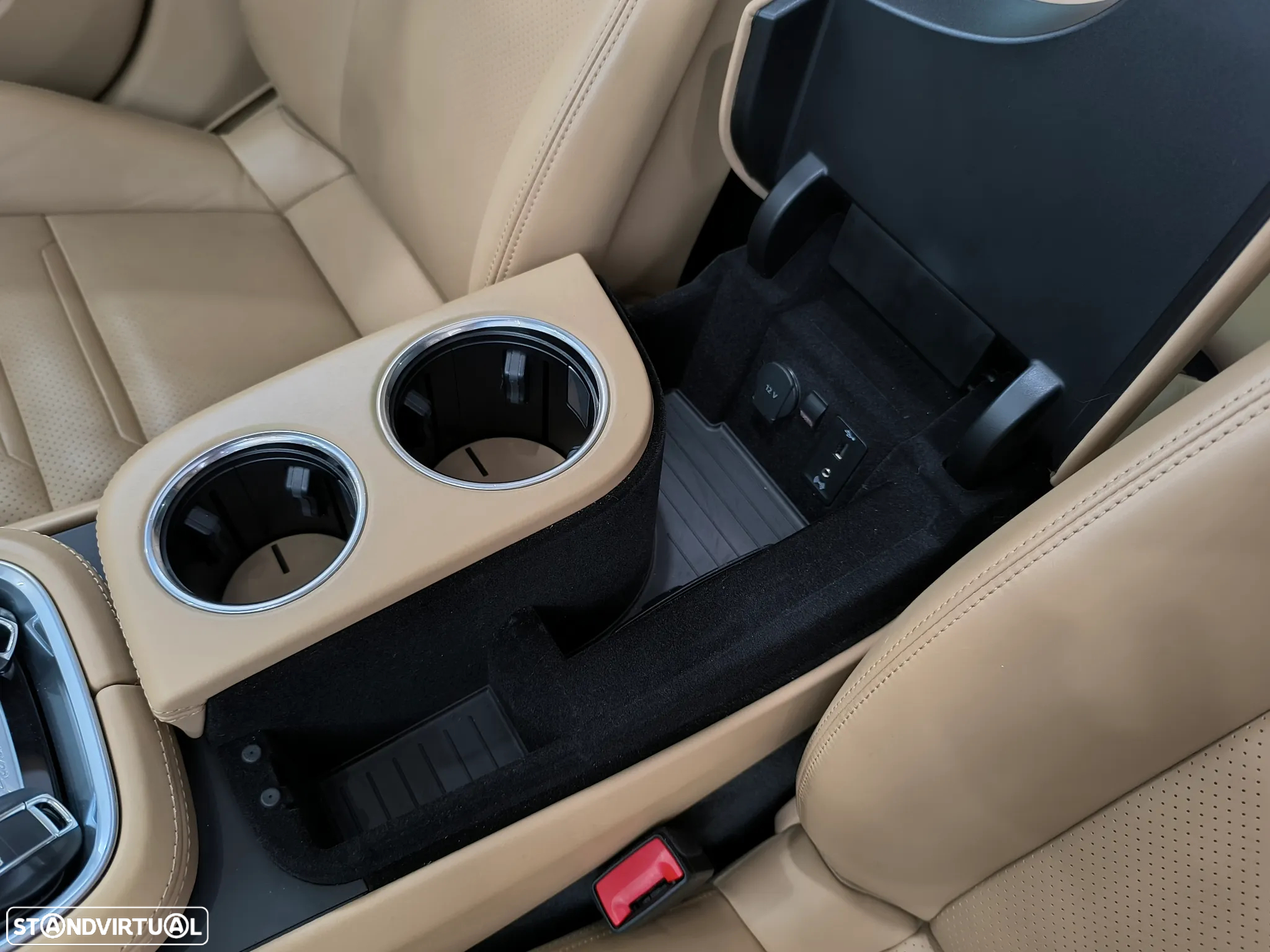 Porsche Panamera Sport Turismo 4 E-Hybrid - 55