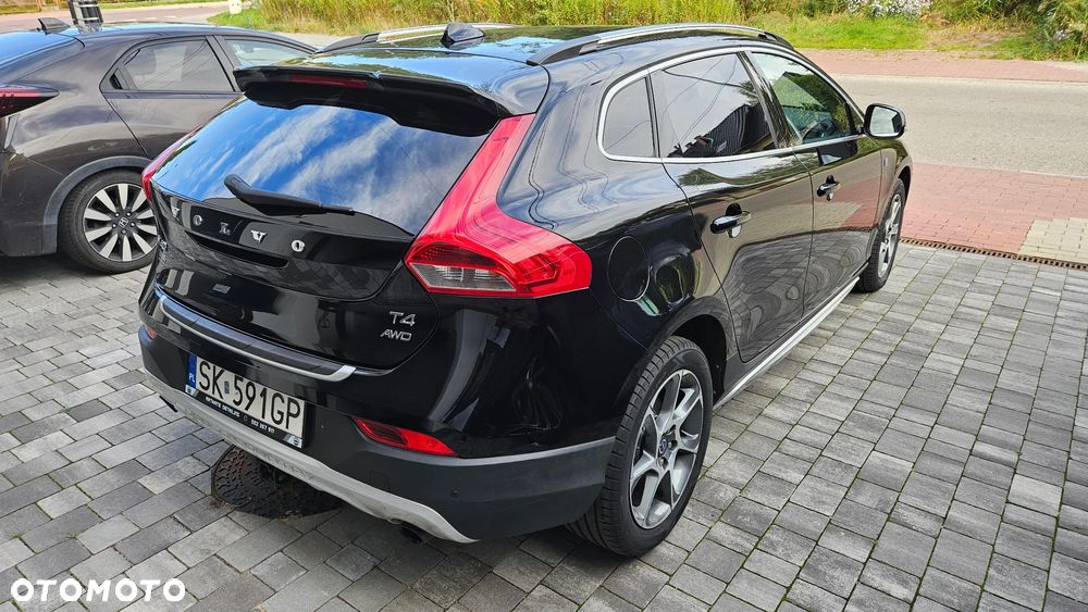 Volvo V40 Cross Country T4 AWD Drive-E Ocean Race - 4