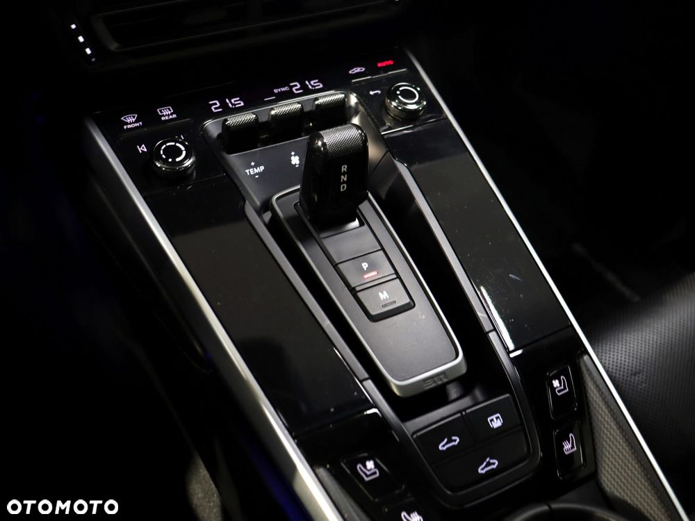 Porsche 911 Turbo S - 23