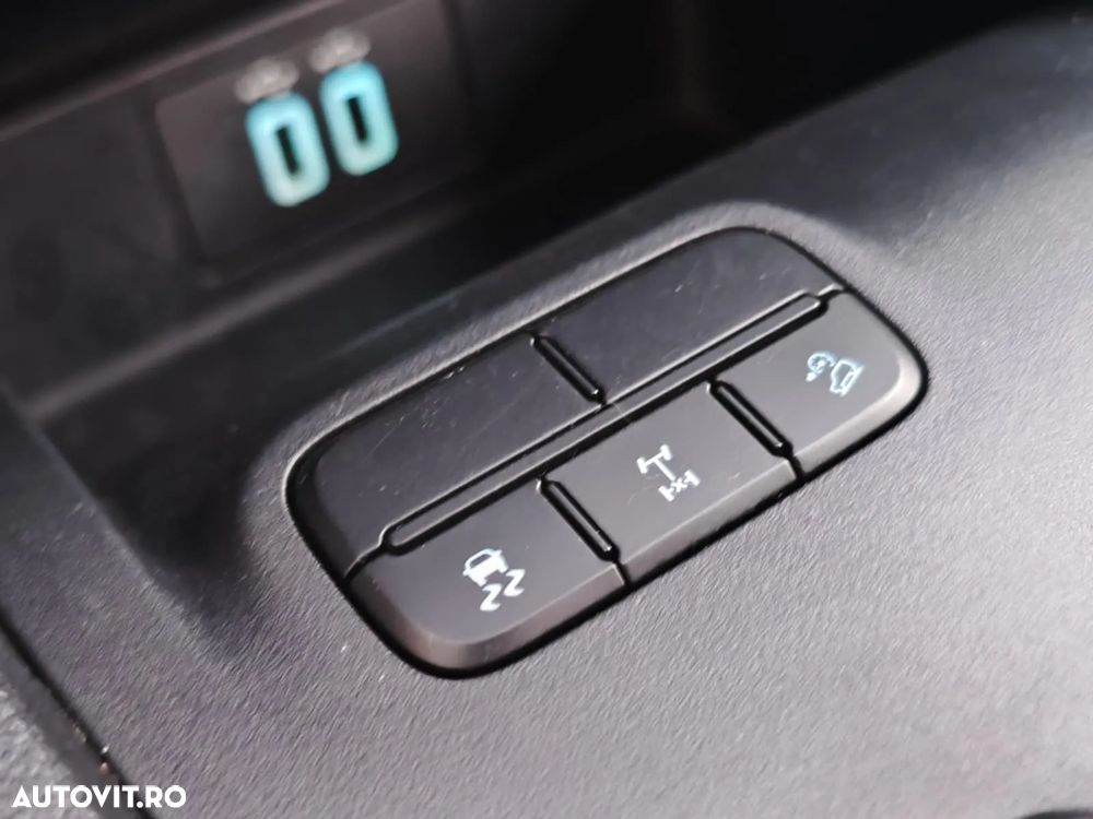 Ford Ranger Pick-Up 2.0 TD 170 CP 6AT 4x4 Double Cab Wildtrak - 23