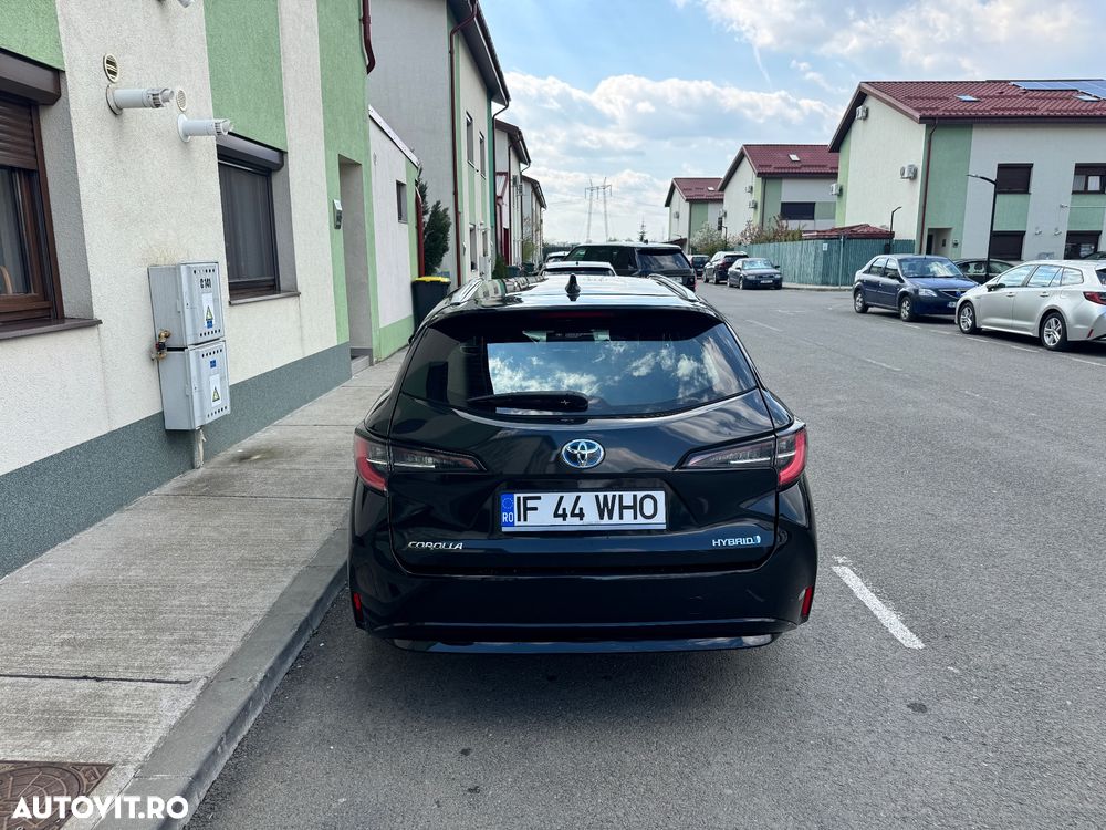 Toyota Corolla 1.8 Business Edition - 14