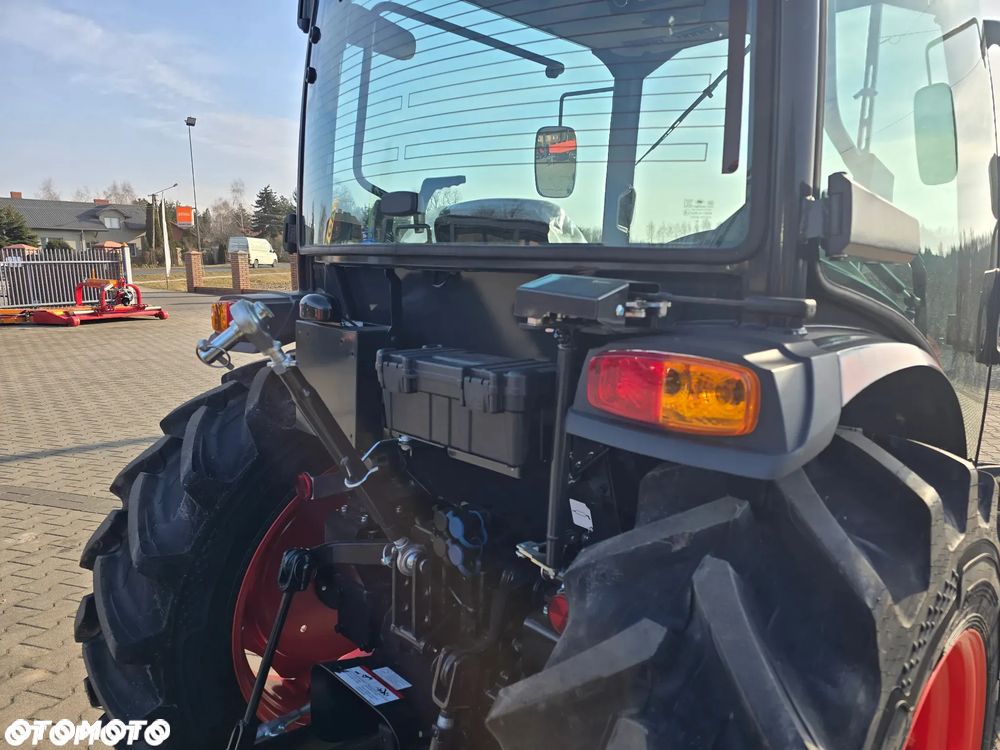 Kioti DK6020CN - 3