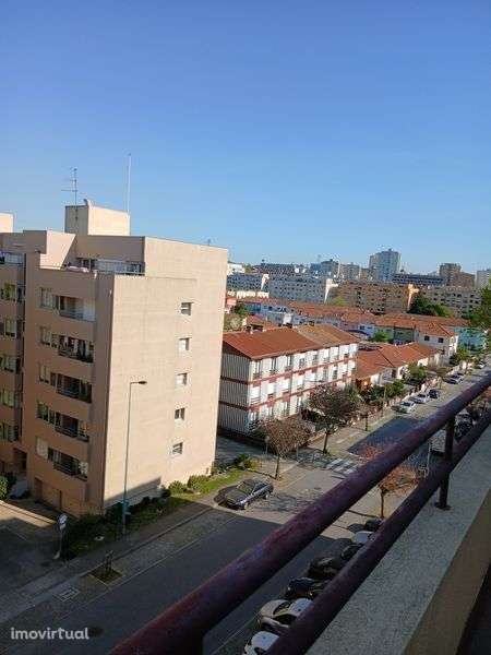 T2 com terraço de  24m2 - Grande imagem: 3/4