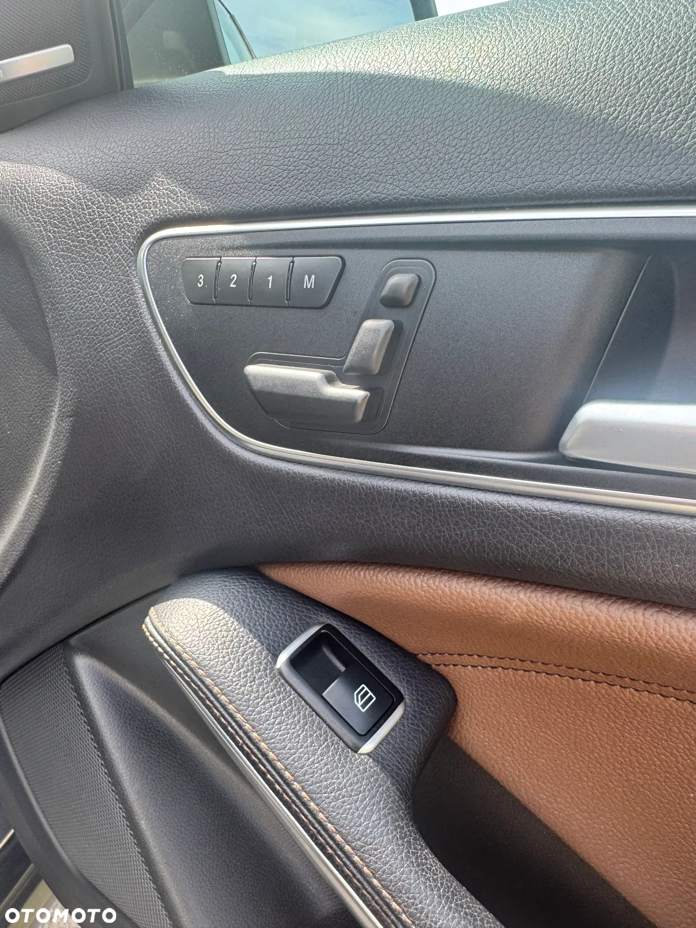 Mercedes-Benz GLA 250 4-Matic - 13