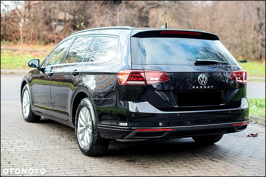 Volkswagen Passat - 14