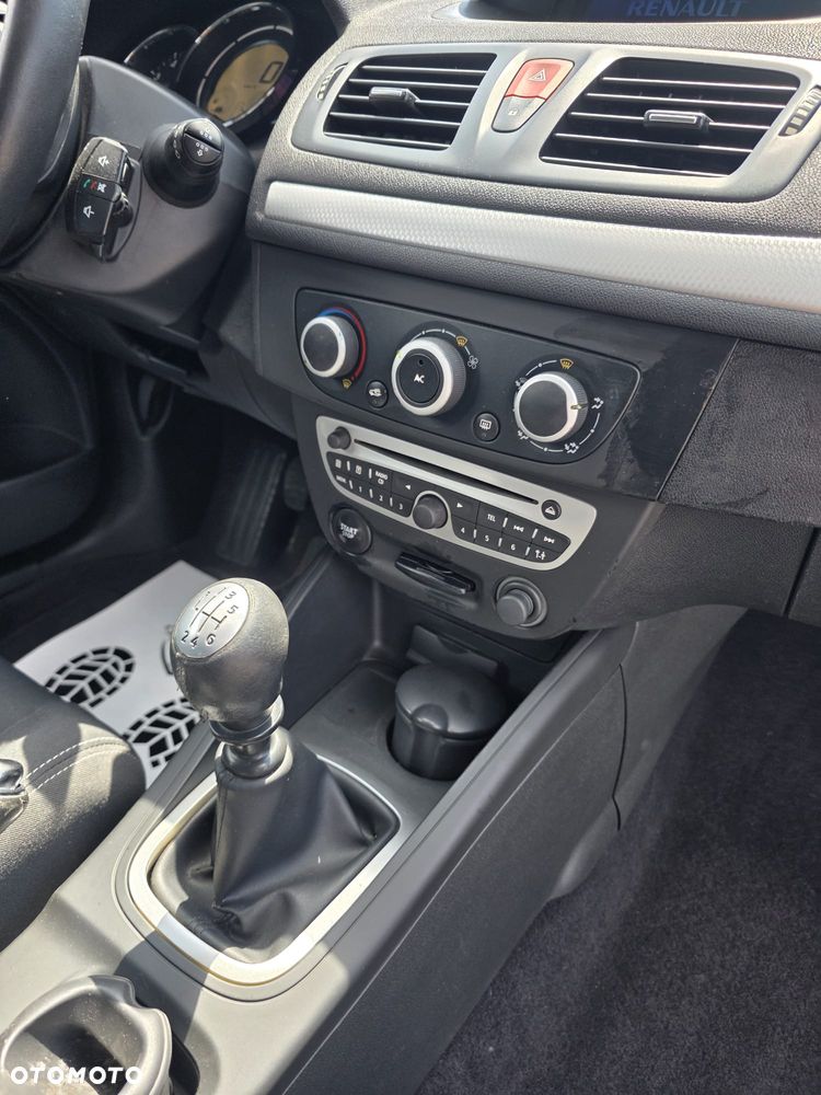 Renault Megane 1.9 dCi Privilege - 15