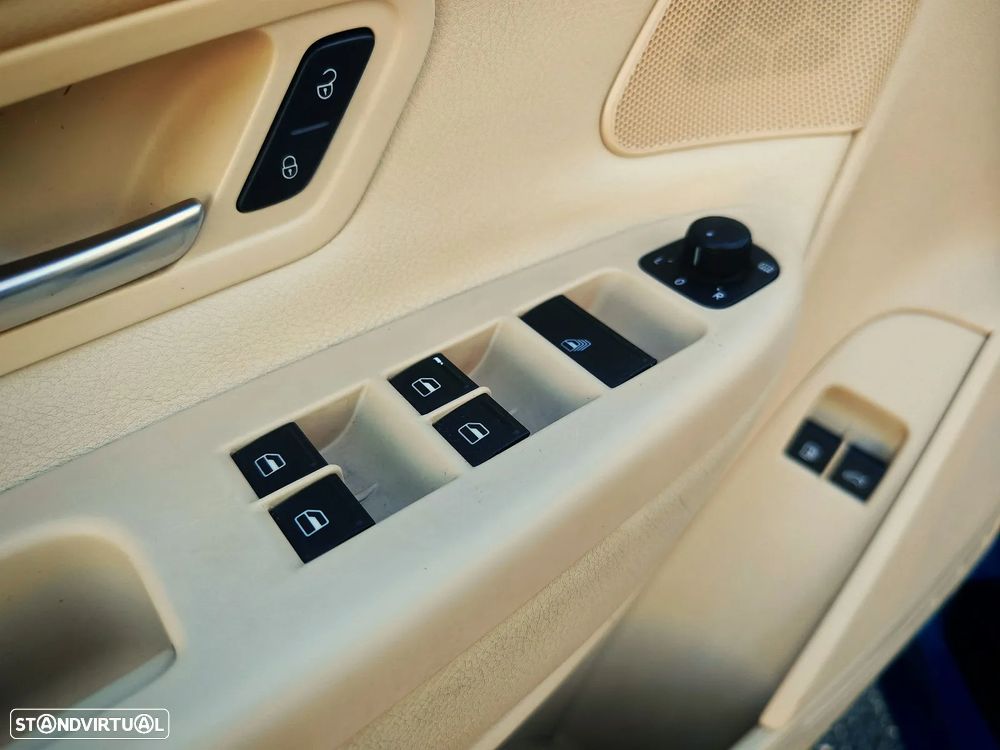 VW EOS 2.0 TDi Top DSG - 17