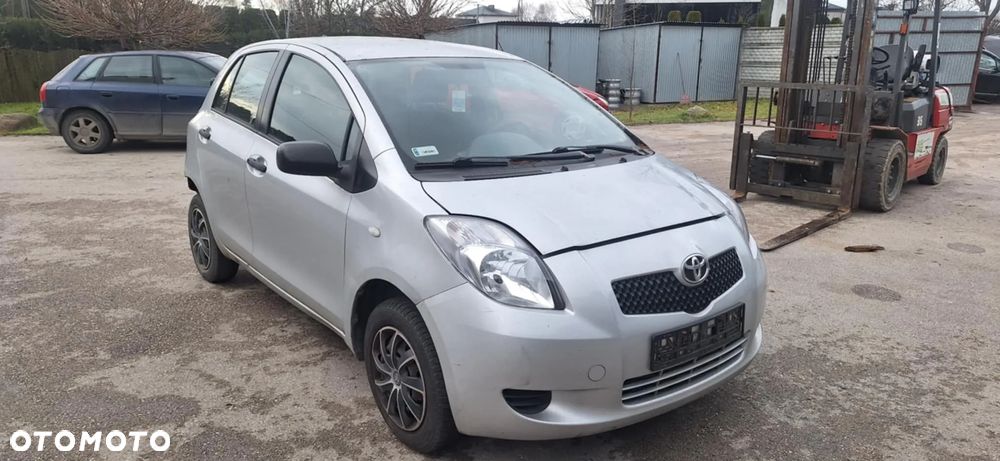 Toyota YARIS II 1,0 belka sanki wózek pod silnik - 2