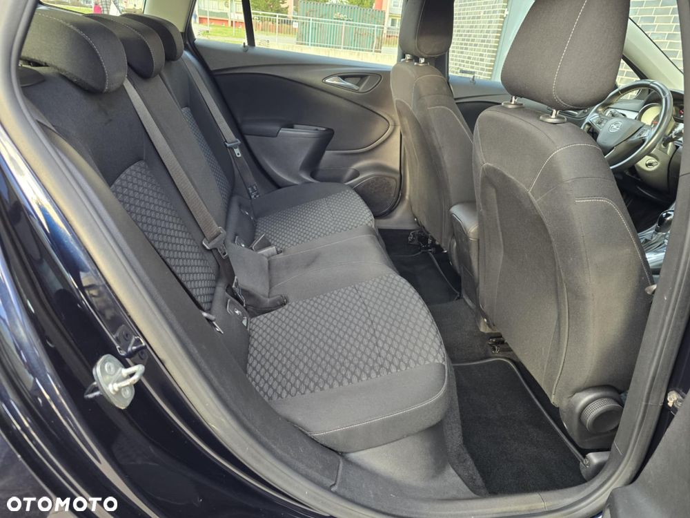 Opel Astra 1.6 D (CDTI) Automatik Dynamic - 23