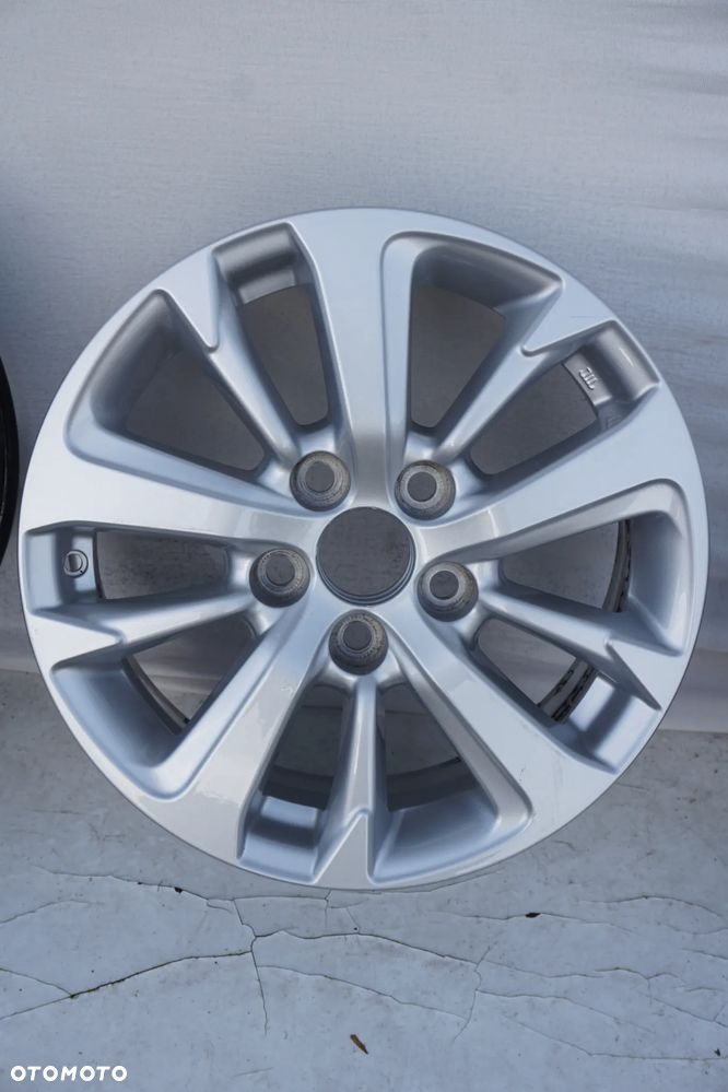 Toyota 5x114,3 16 6,5J et45 BVM 8635-5 - 1