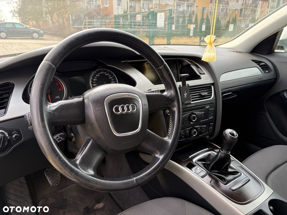 Audi A4 Avant 1.8 TFSI - 13