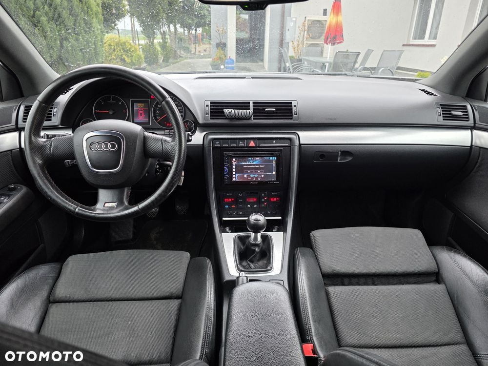 Audi A4 Avant - 7