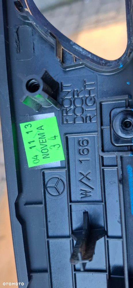 MERCEDES ML GL W166 DEKOR LISTWA BOCZEK DRZWI PRAWY PRZÓD LED A1667203622 - 11