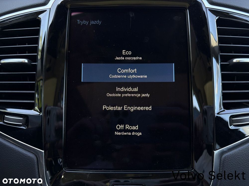 Volvo XC 90 - 26