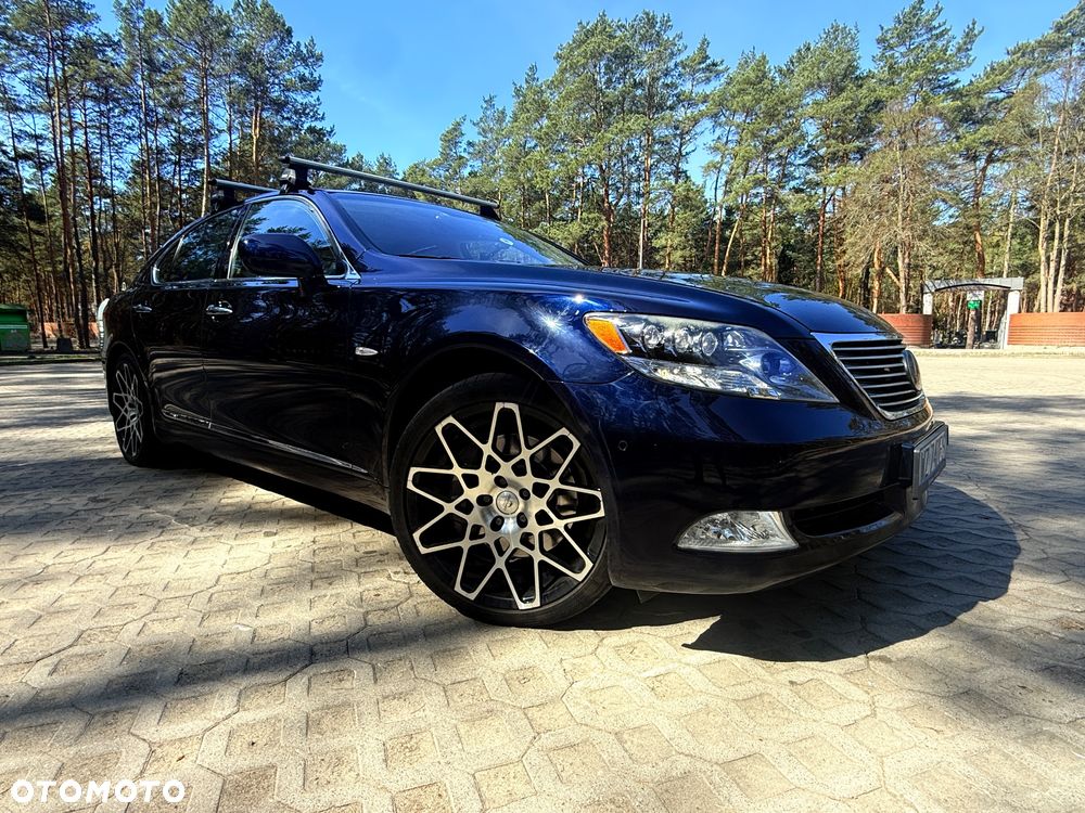 Lexus LS - 2