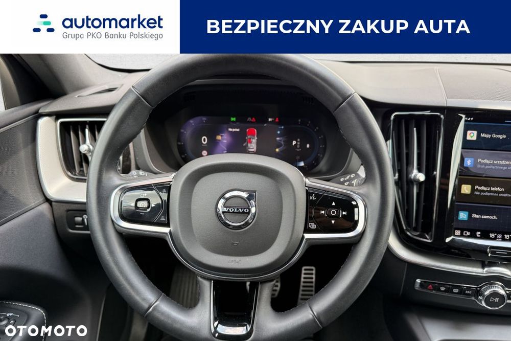 Volvo XC 60 B4 B Plus Dark - 16