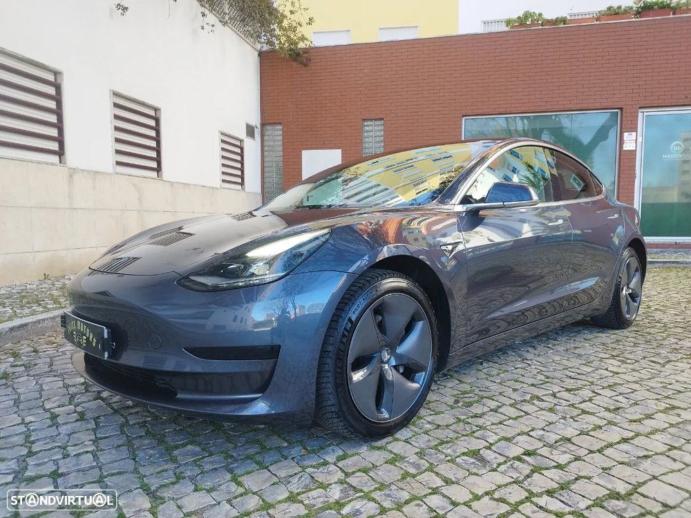 Tesla Model 3 Standard Range Plus RWD - 1