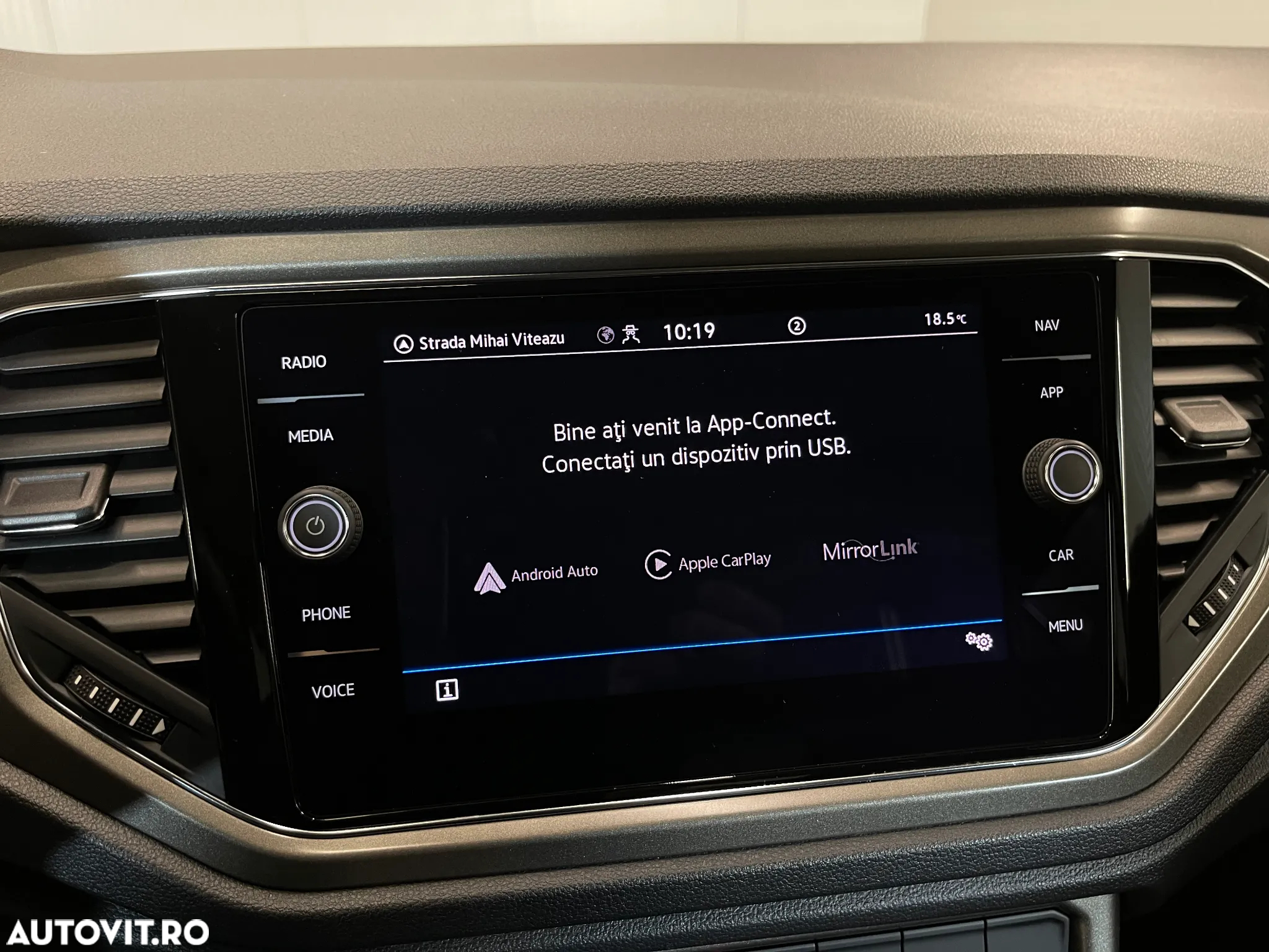 Volkswagen T-ROC 2.0 TDI DSG Style - 17