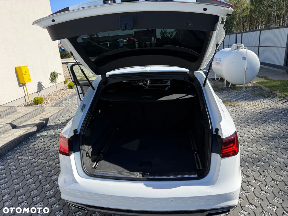 Audi A6 Avant 2.0 TDI ultra S tronic - 28