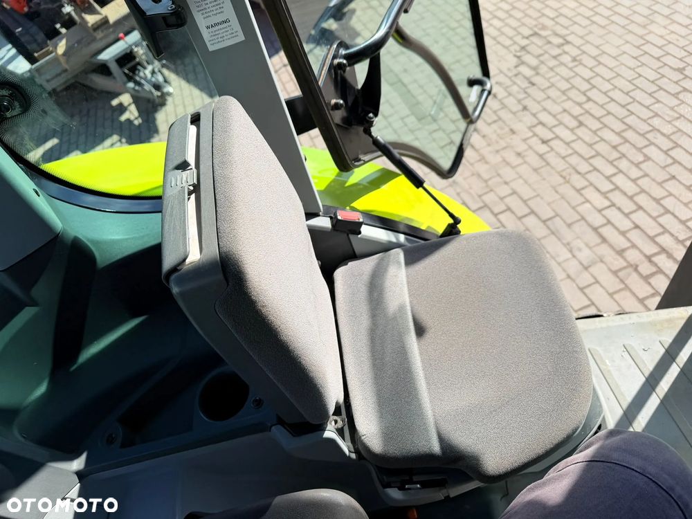 Claas Arion 530 - 21