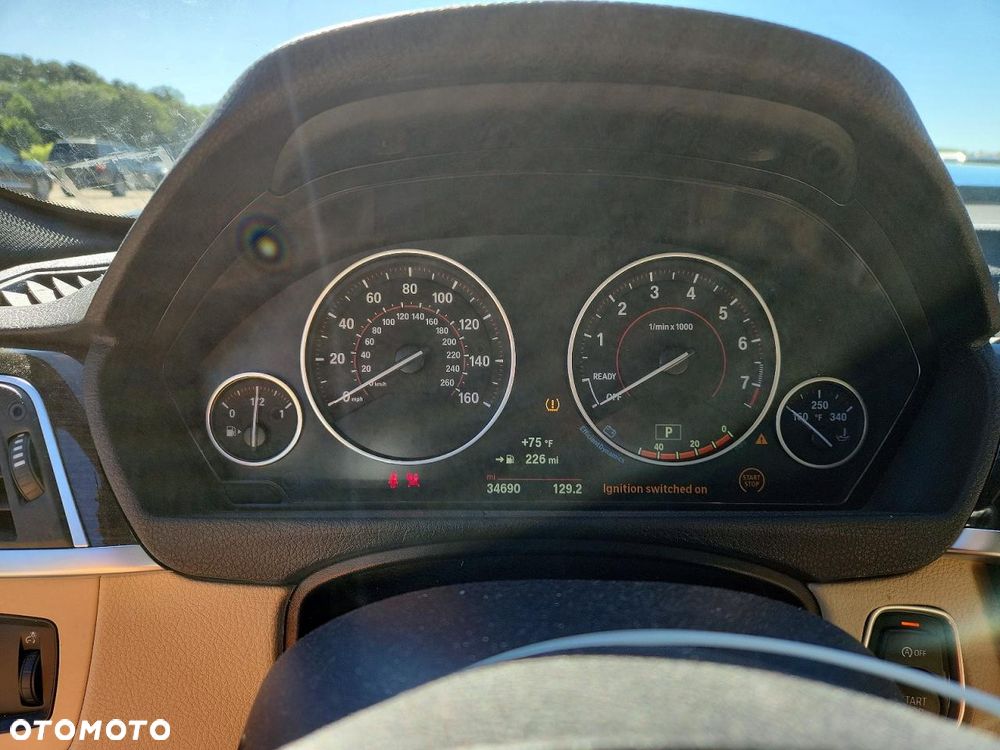 BMW Seria 3 330i Edition M Sport Shadow - 11