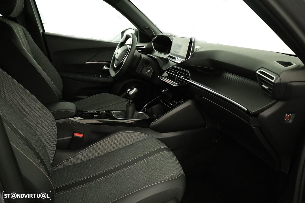 Peugeot 2008 1.2 PureTech Allure - 20