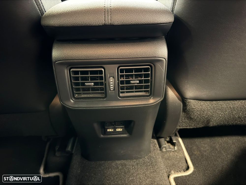 Toyota RAV4 2.5 HDF Square Collection - 26
