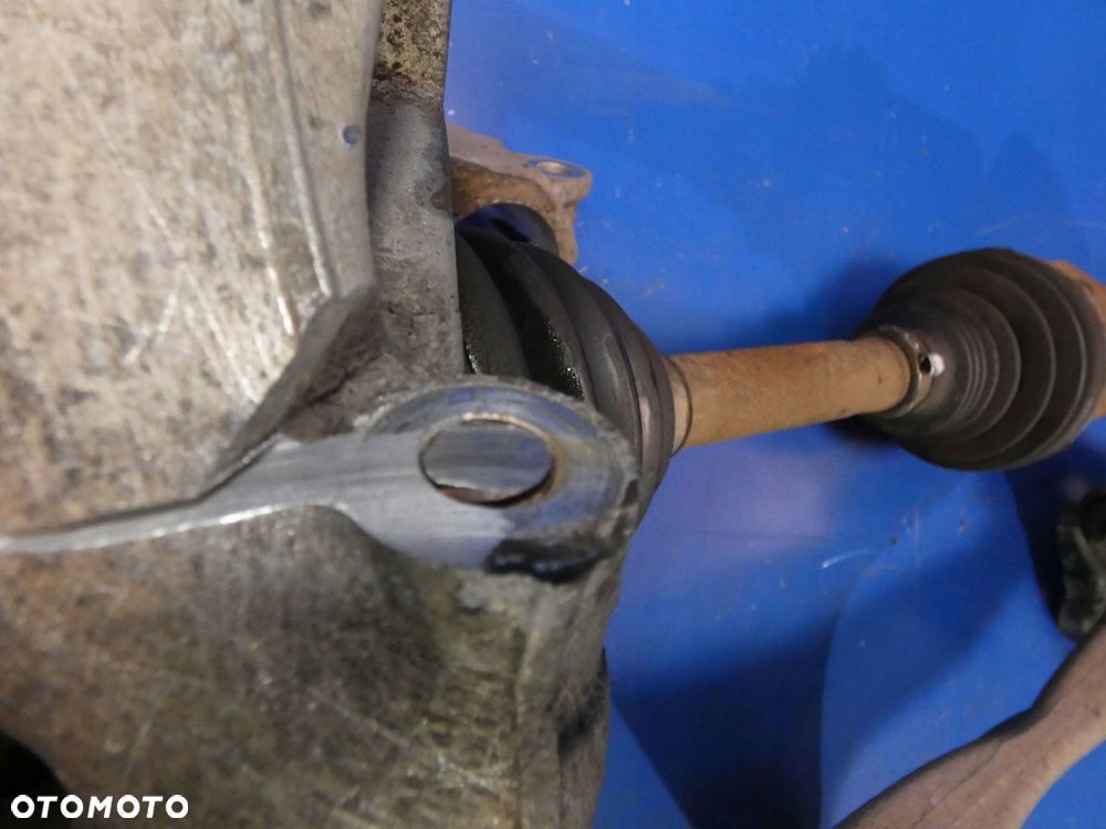 RANGE ROVER EVOQUE I L538 ZWROTNICA PIASTA PÓŁOŚ WAHACZ LEWY PRZÓD - 3