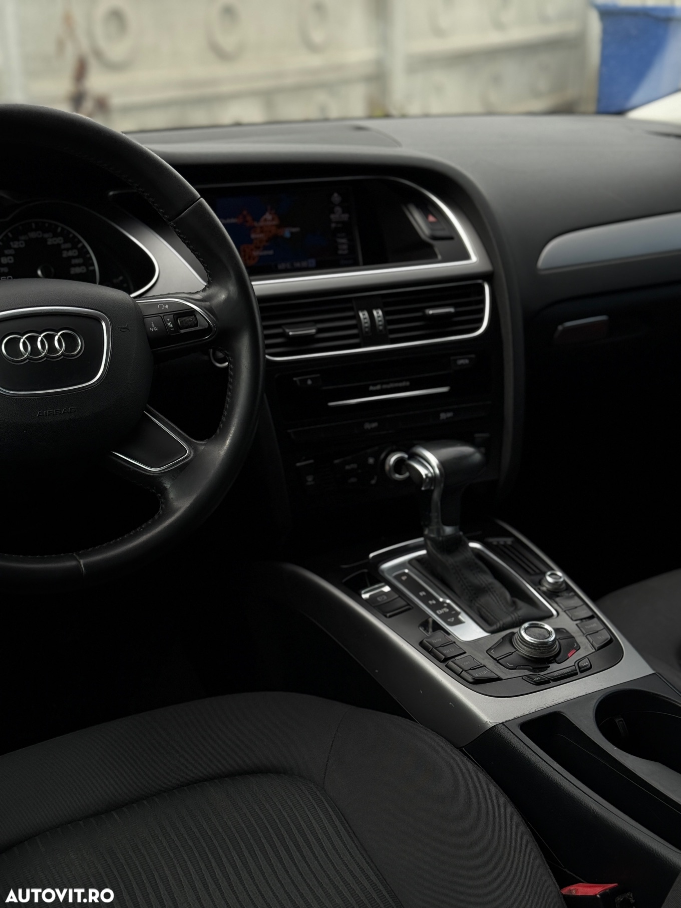 Audi A4 Avant 2.0 TDI Multitronic - 6