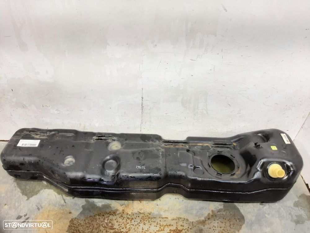 DEPÓSITO DE COMBUSTÍVEL JEEP WRANGLER - 1