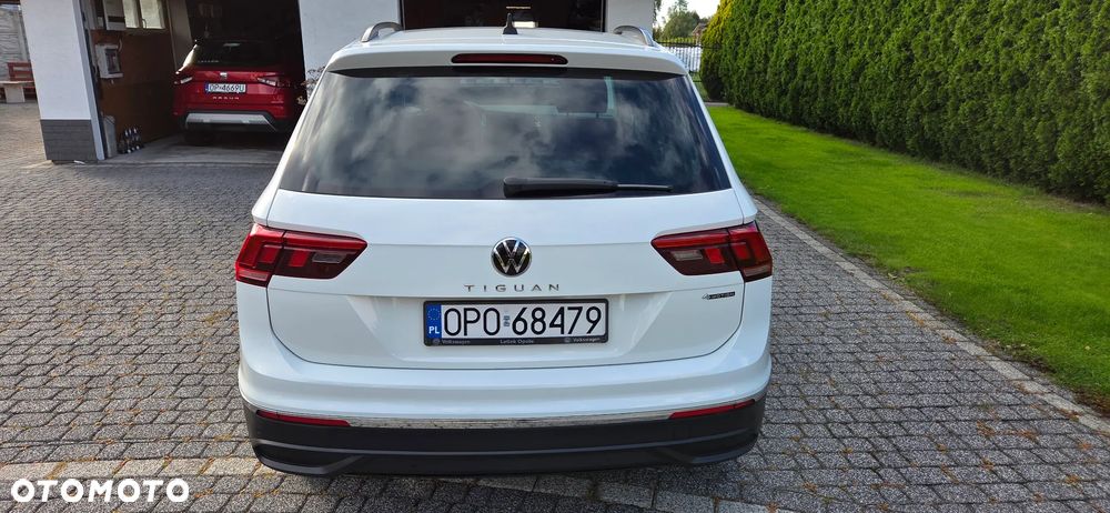 Volkswagen Tiguan - 3