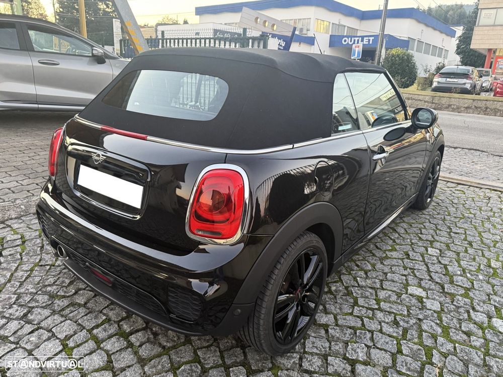 MINI Cabrio Cooper Premium JCW Auto - 17