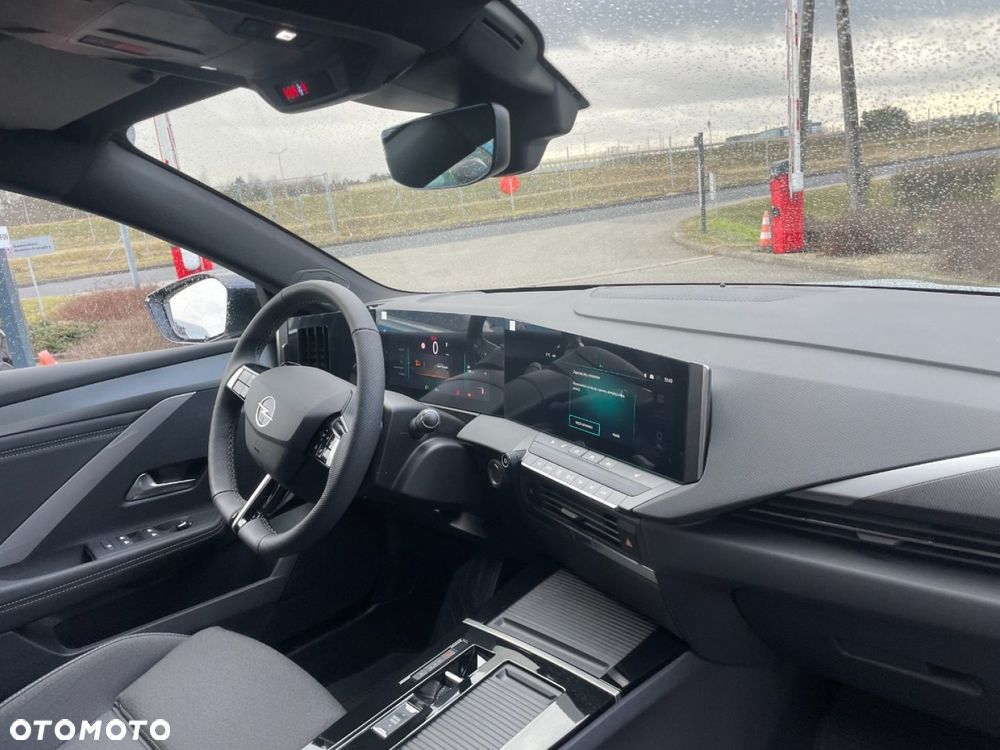 Opel Astra - 16