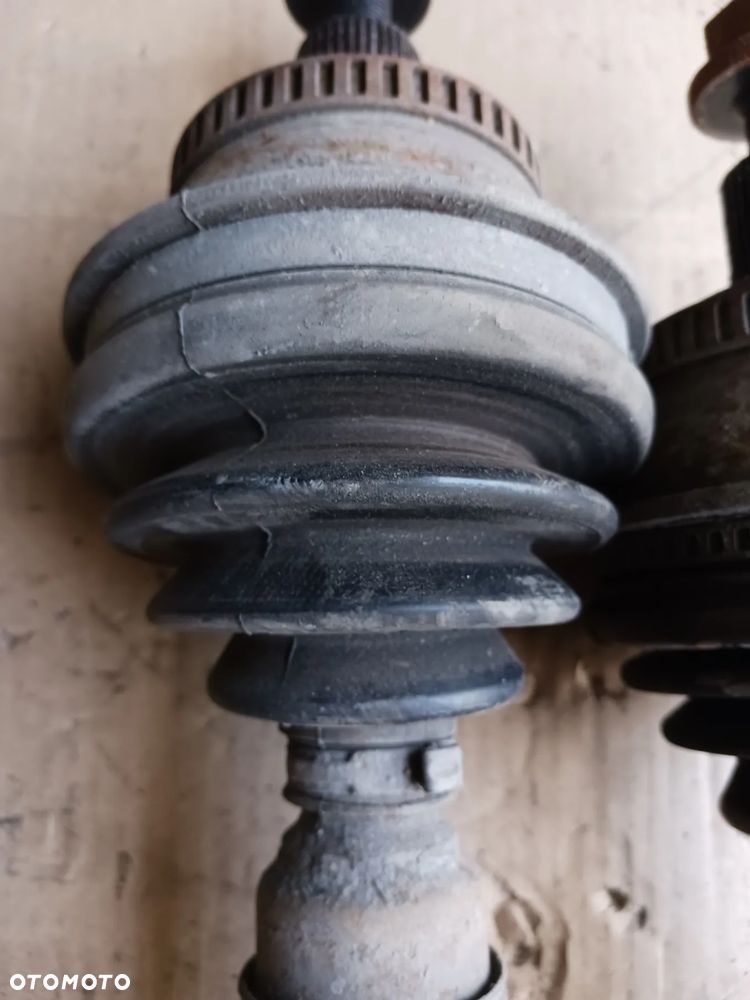 Półoś prawa lewa przegub wewnętrzny zewnętrzny PÓŁOŚ AUDI A6 C5 1.9TDI 2.4 2.8 2.5TD 3.0 V6 AUTOMAT Quatrro 4B0407271F - 3